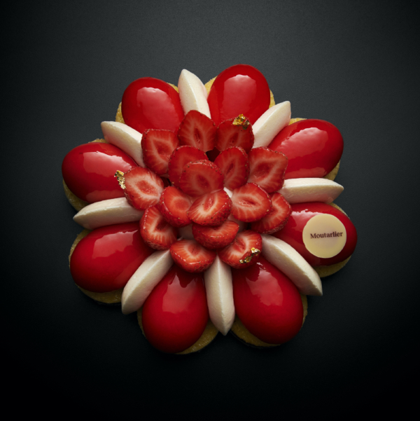 Entremets Red Flower
